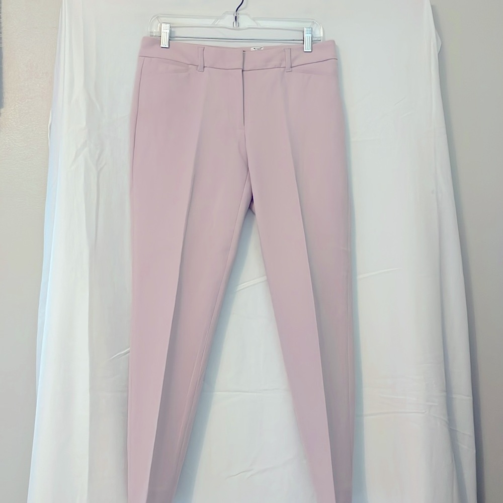 Never wear 4 27 inseam great Black White Market lavender